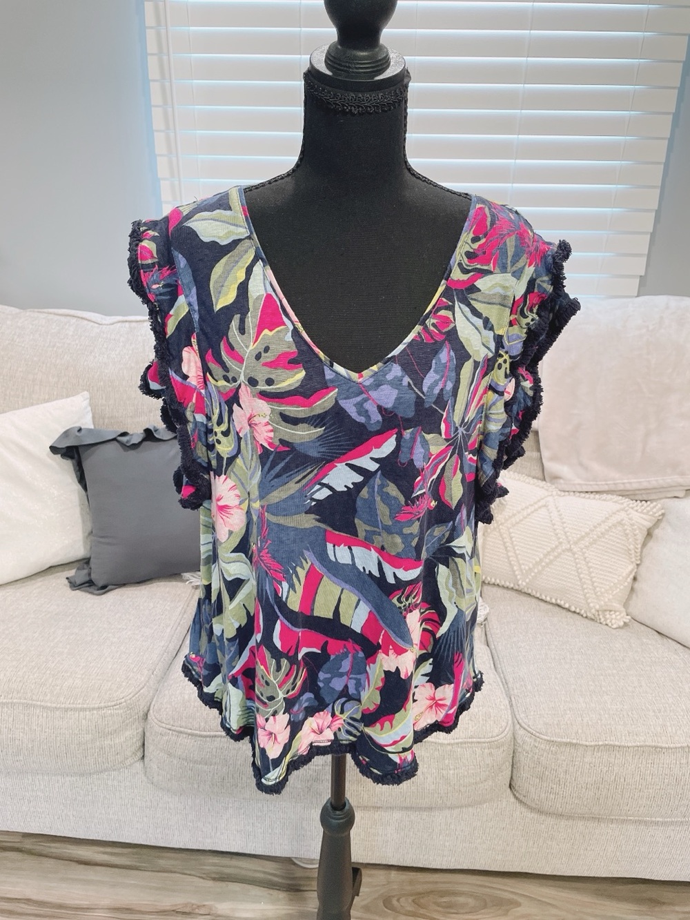 Chico's Tropical Print Ruffle Blouse Size XXL